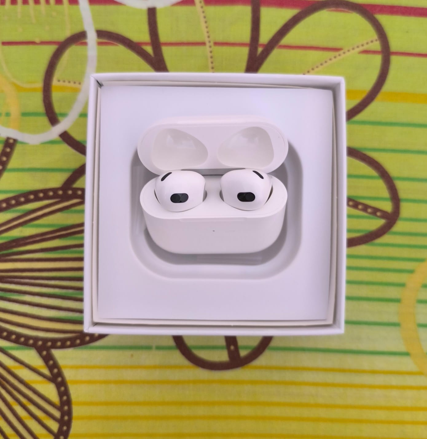 Apple Airpods Gen2 1:1 Master copy with logo - Image 5