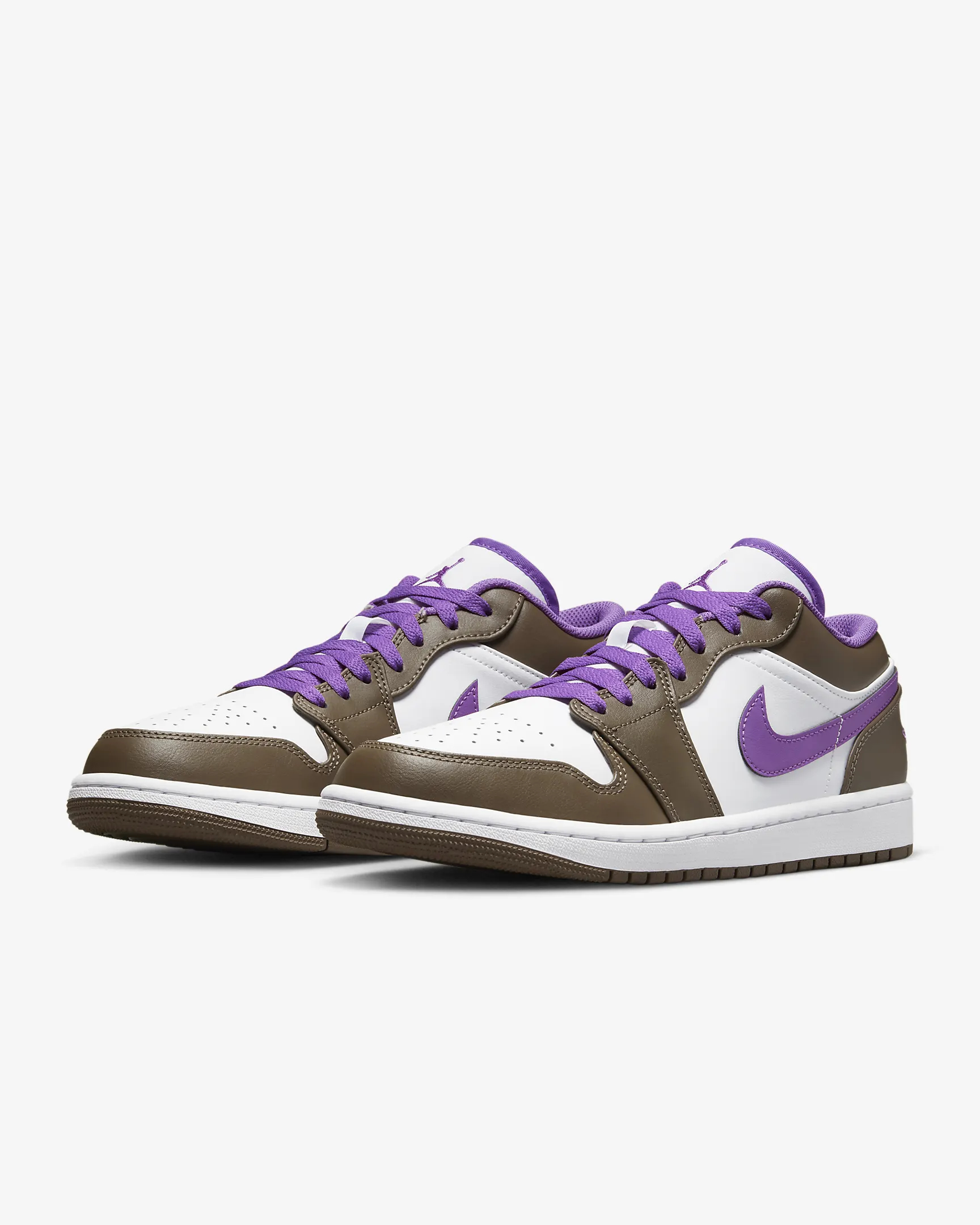 For sale brand new JORDAN 1 LOW models US9/UK8/EU42.5 mens size - Image 2