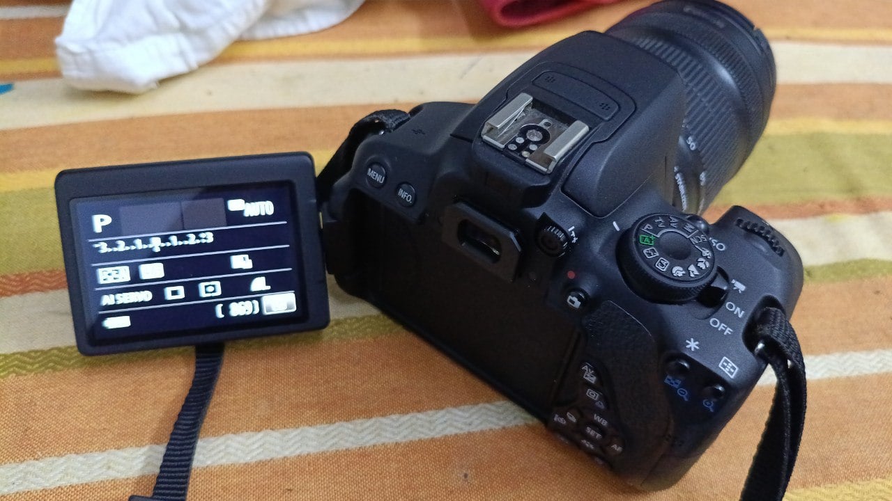Canon 700D  camera +18-135 Lens . for sale  in perfect condition. - Image 2