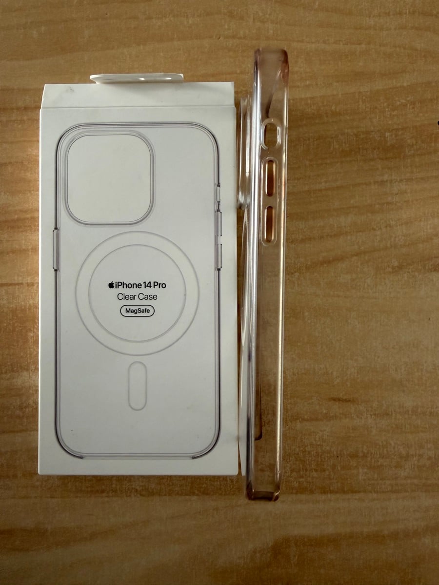 IPHONE 14 pro clear case - Image 7