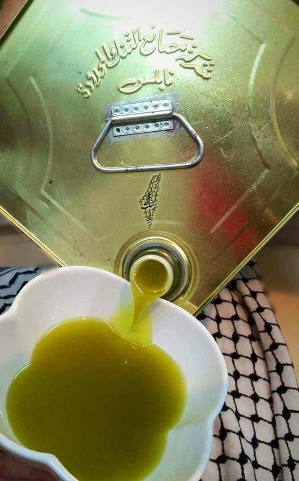 زيت زيتون فلسطيني بكر - عصرة اولى    Palestinian Olive Oil Extra Virgin First Pressing - Image 2