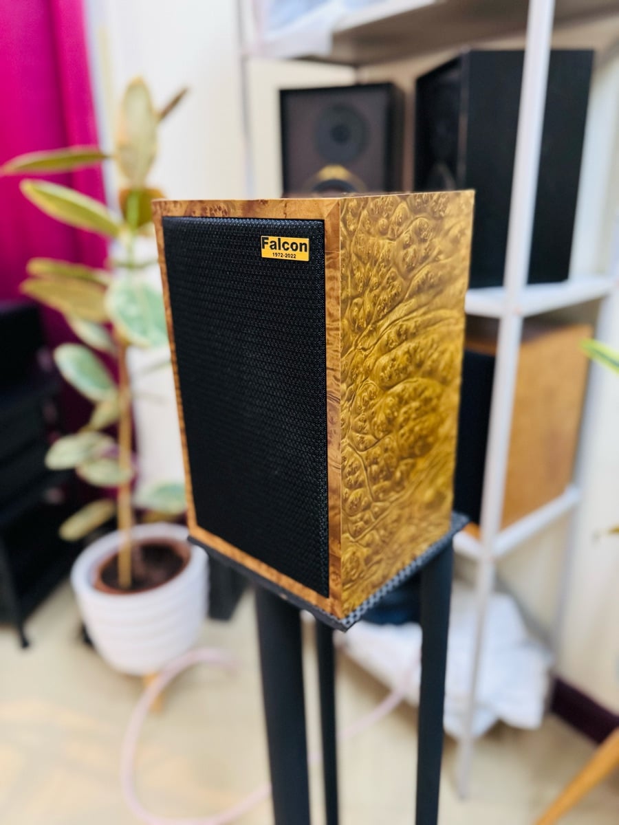 Falcon Acoustics LS3/5a Gold Badge Speakers Golden Madrone 50th [Limited Edition] - Image 2
