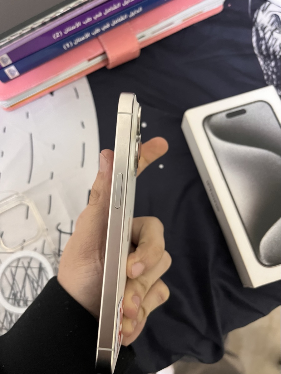 iphone 15 pro - Image 4