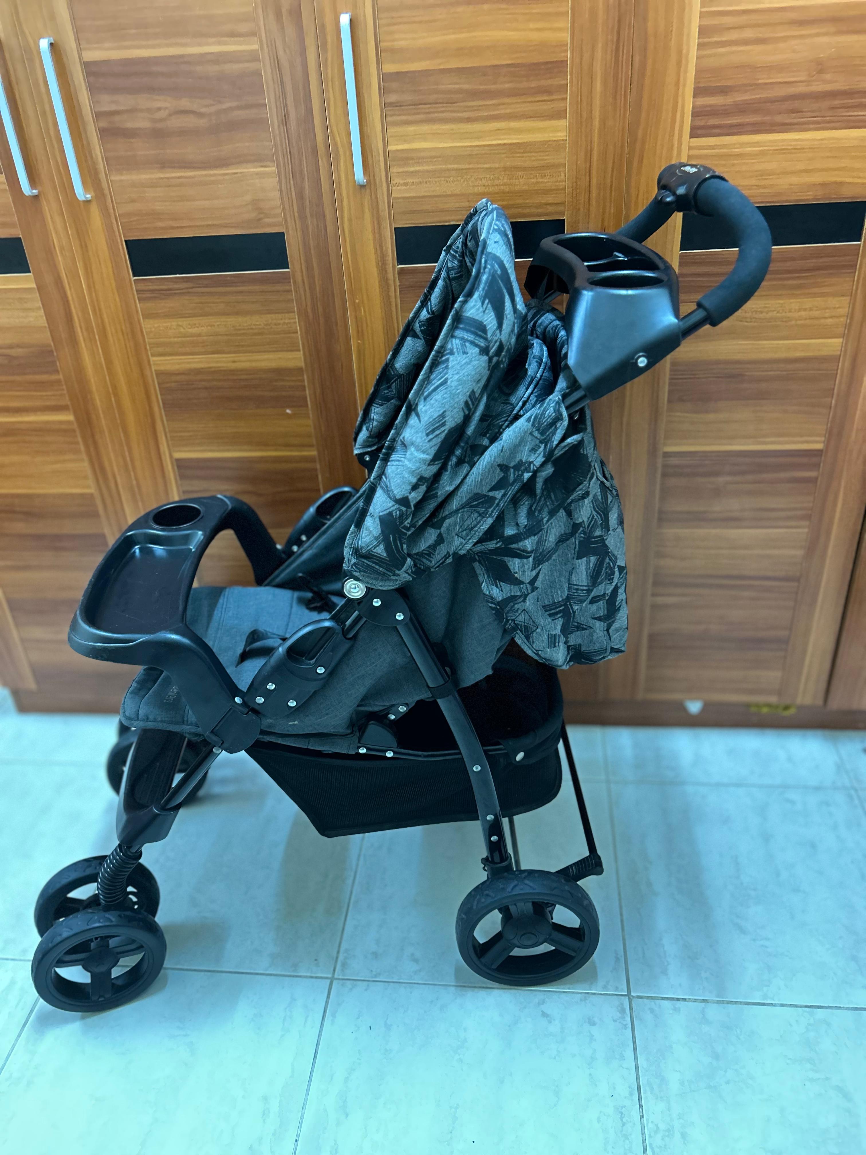 Juniours Brand Stroller - Image 2