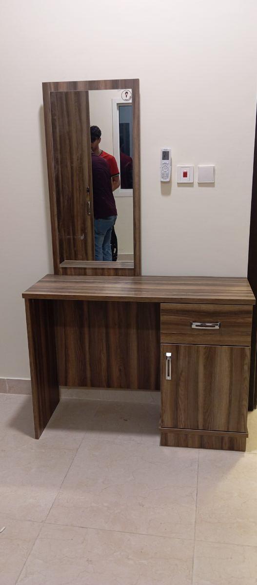 Qatar Airways furniture available - Image 16