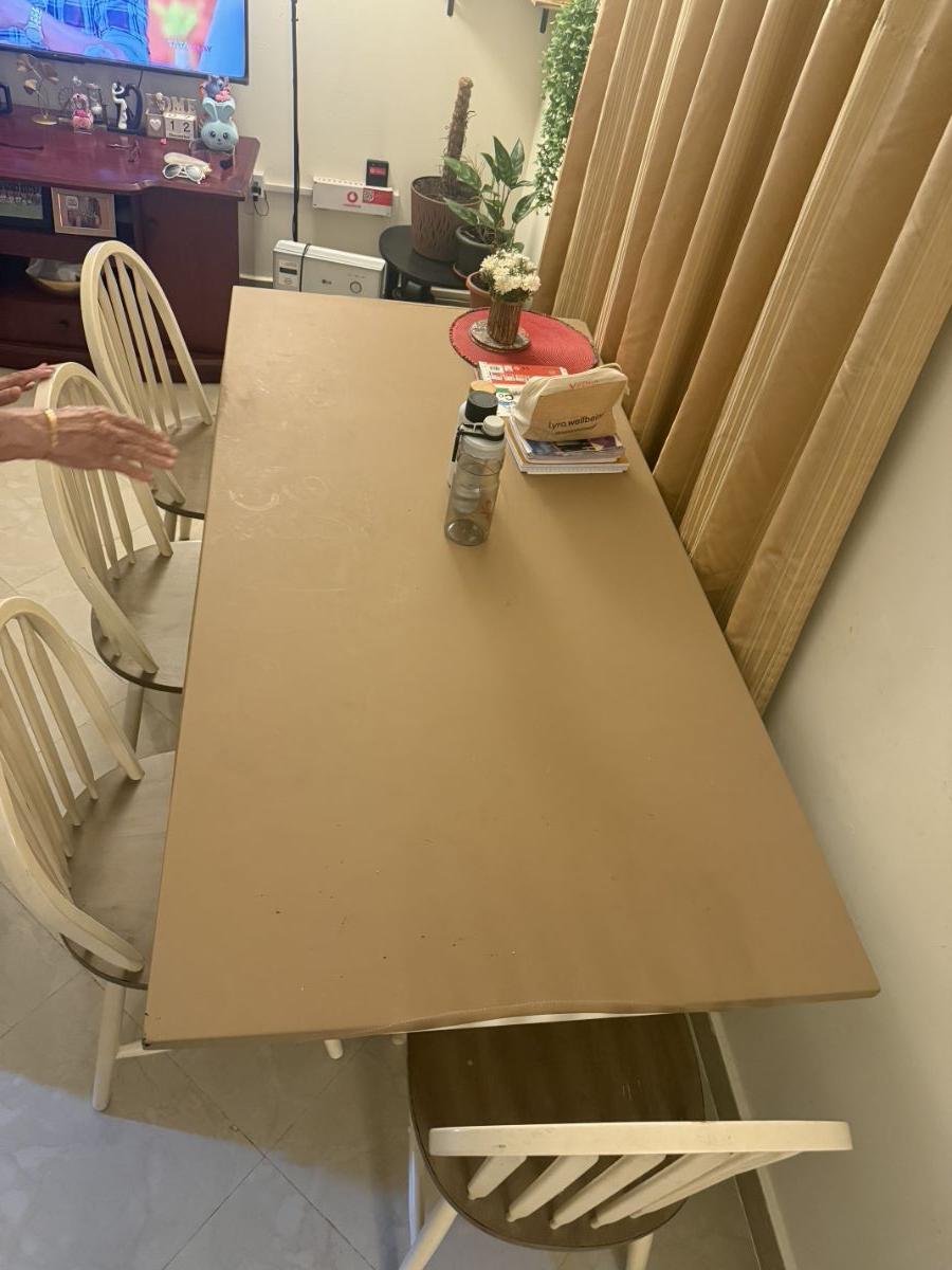 6 seater Dining table set for Sale - Image 3