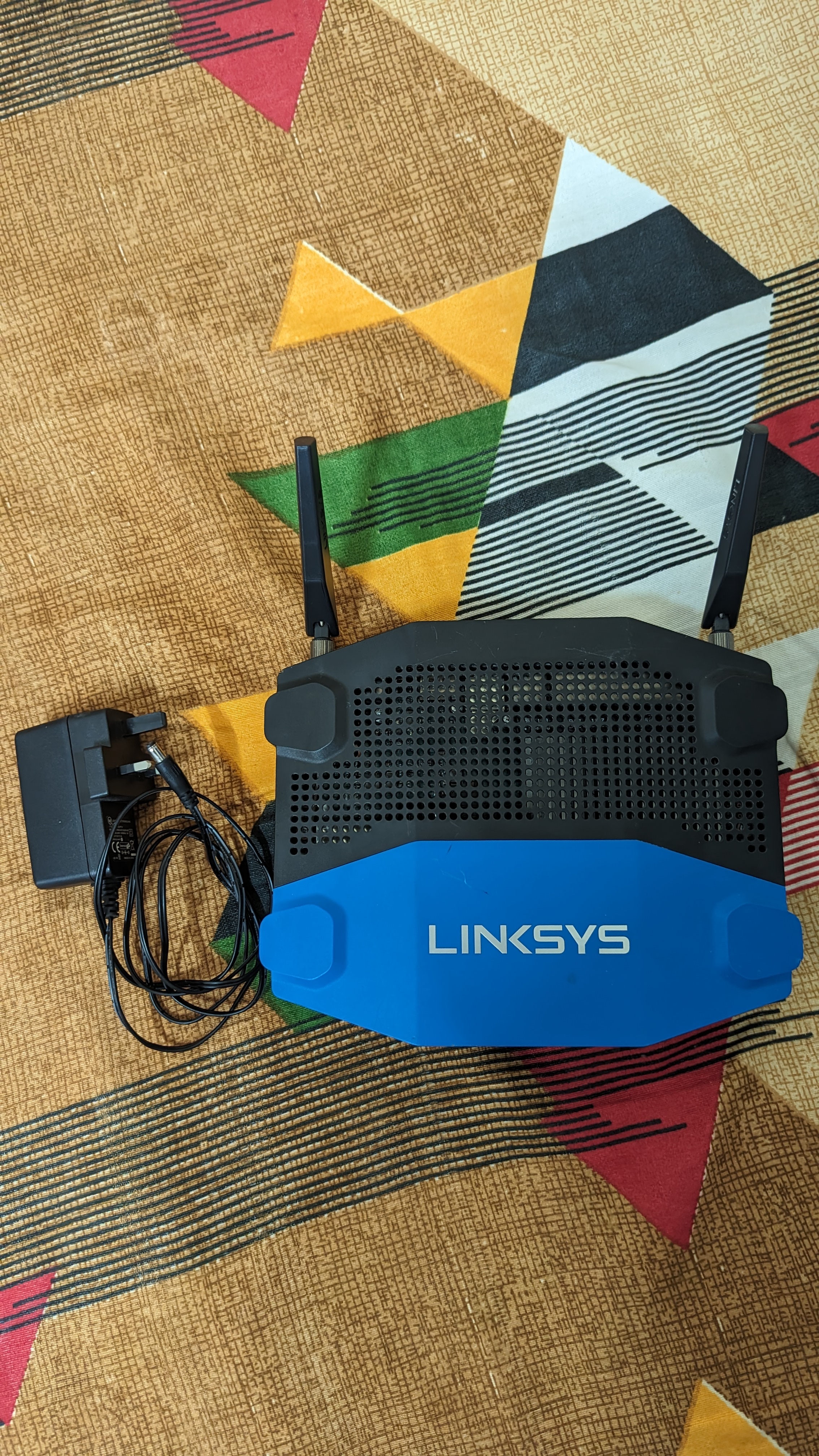 LINKSYS "WRT1200AC" Gigabit router  - Image 4