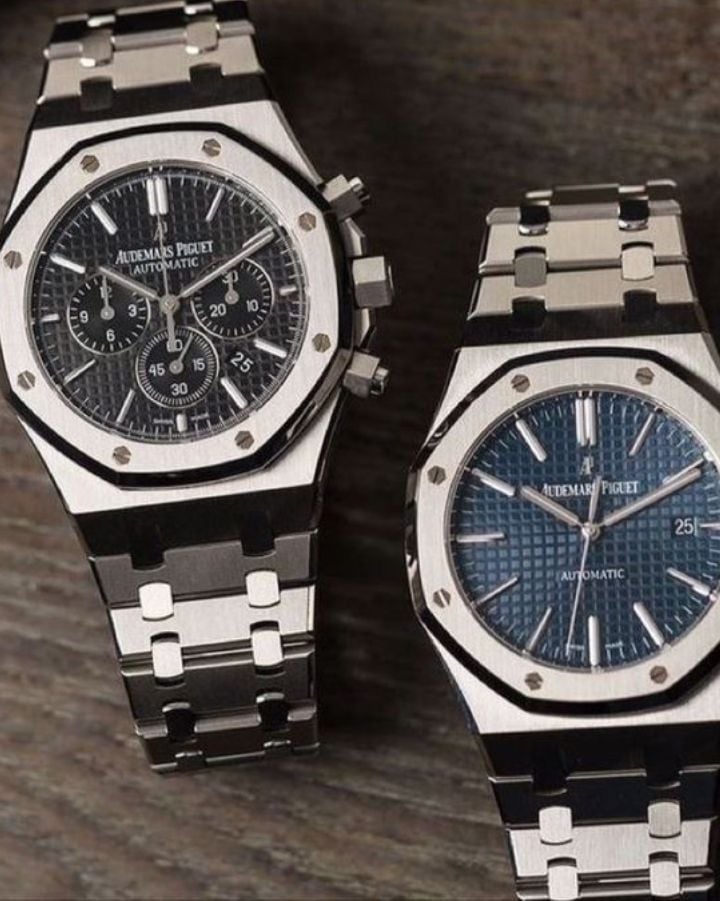 AP WATCHES FOR SALE DISCOUNT AVAILABLE and DELIVERY AVAILABLE - Image 1