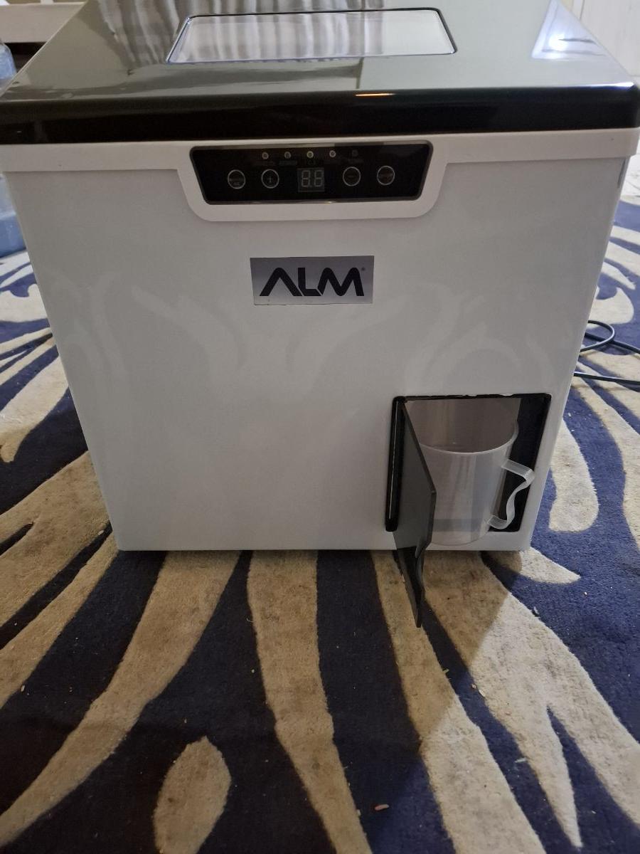 Ice maker new - Image 3