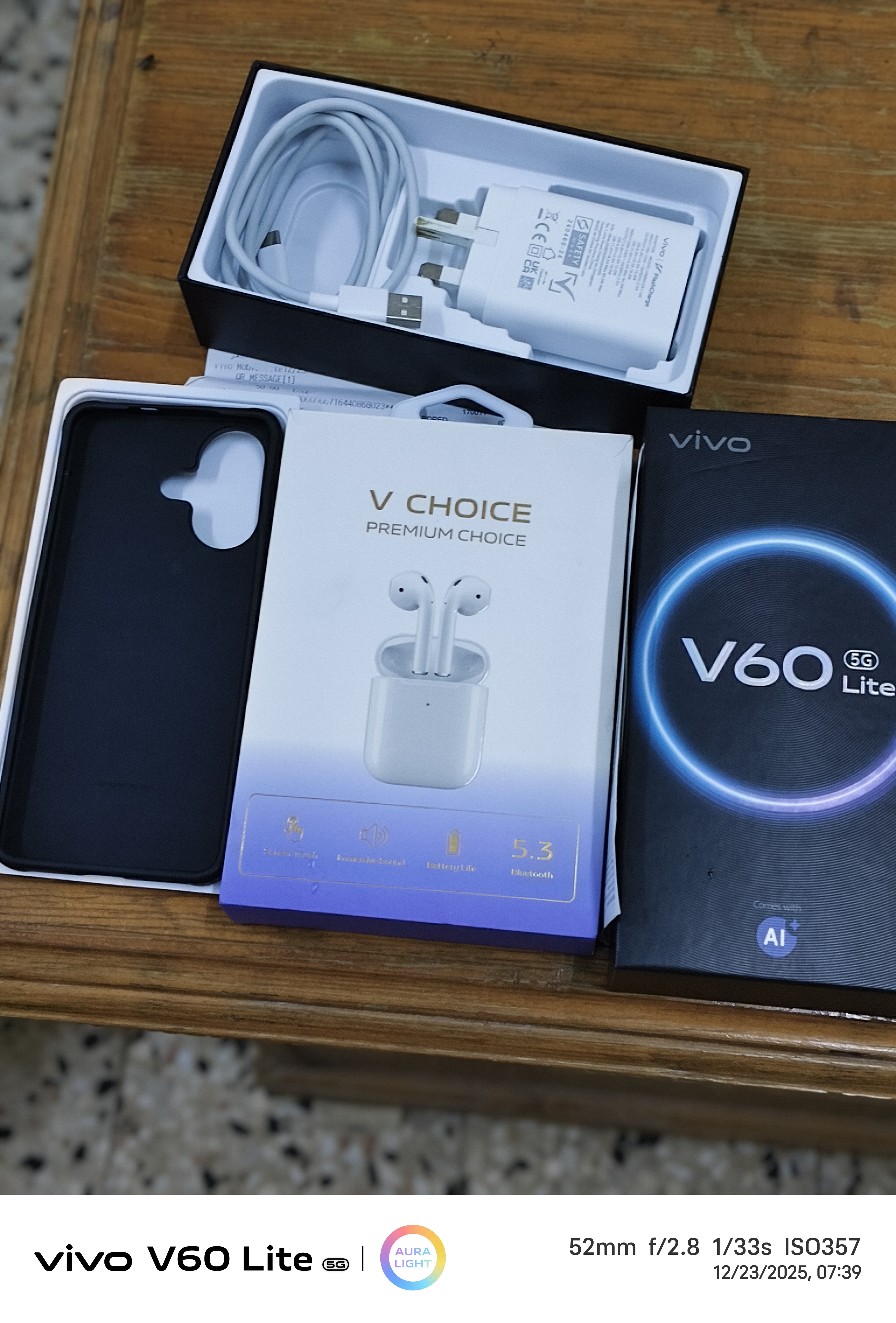 VIVO V60 LITE 12 256 GB BLACK - Image 3