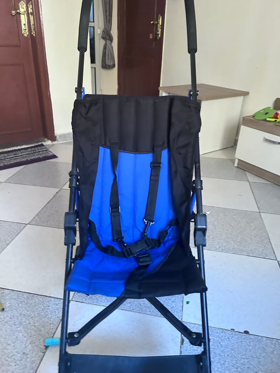 Sturdy stroller for sale - Image 1