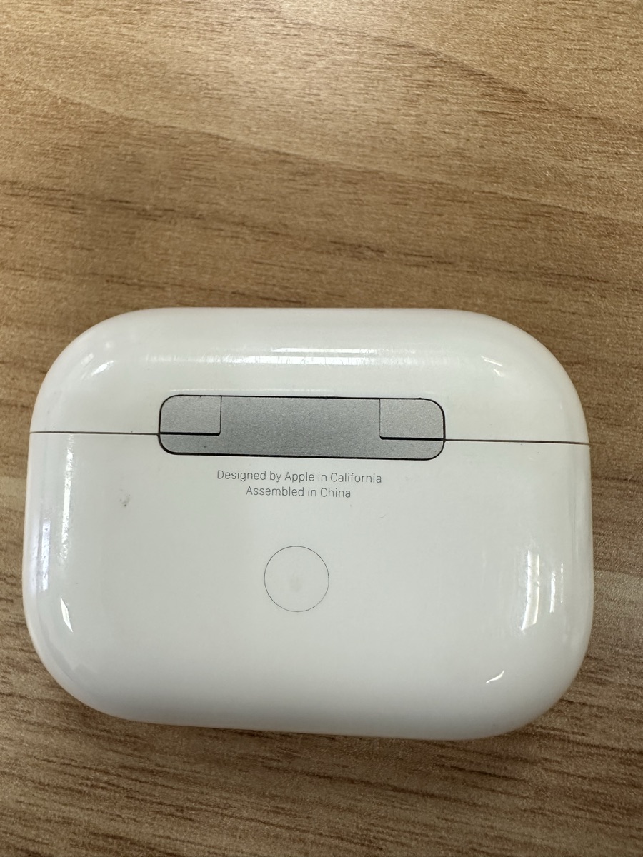 AirPods 1 Pro Gen 1, mint Condition - Image 3