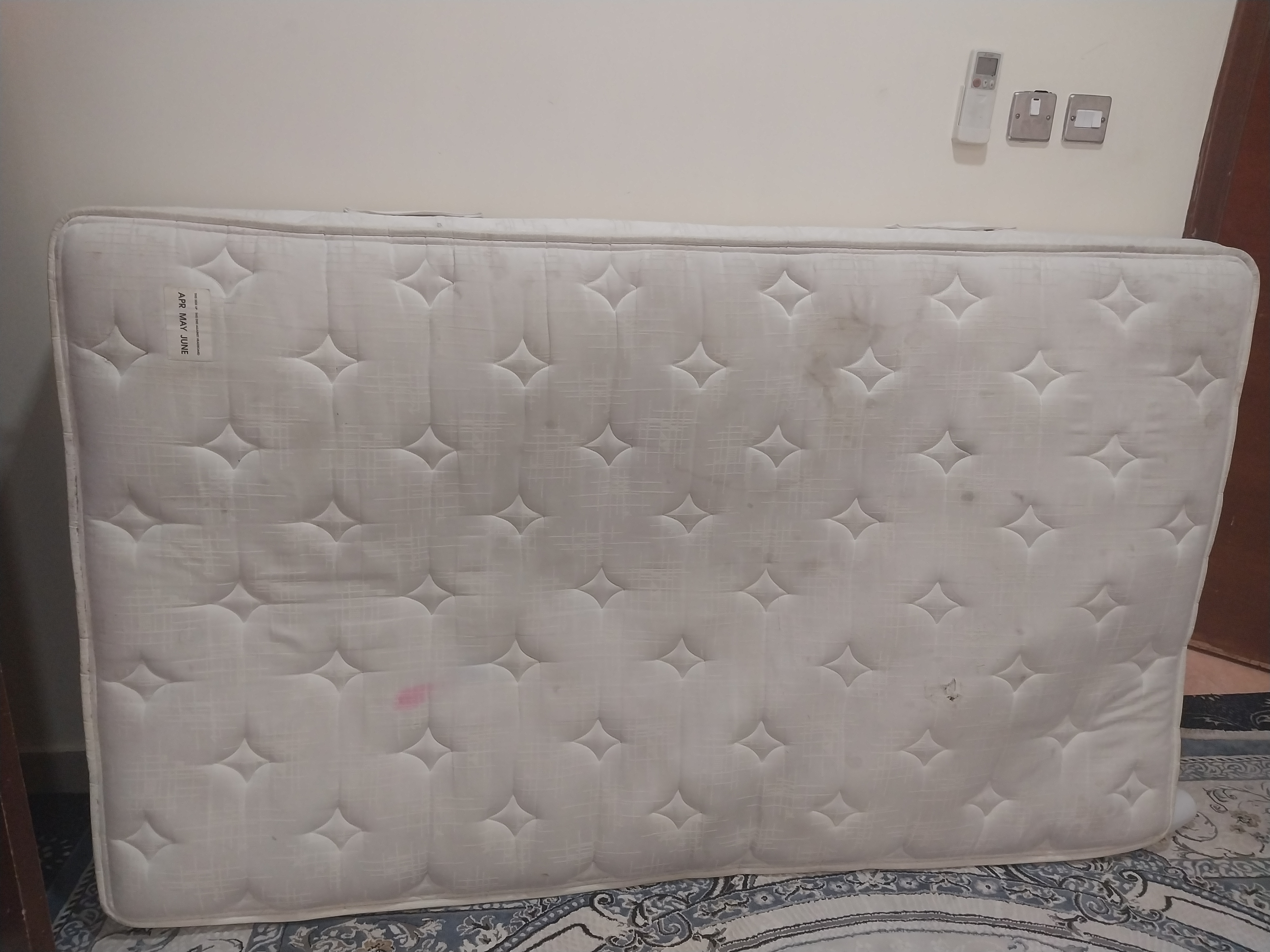 URGENT SALE!!! MATTRESS ON SALE - Image 2
