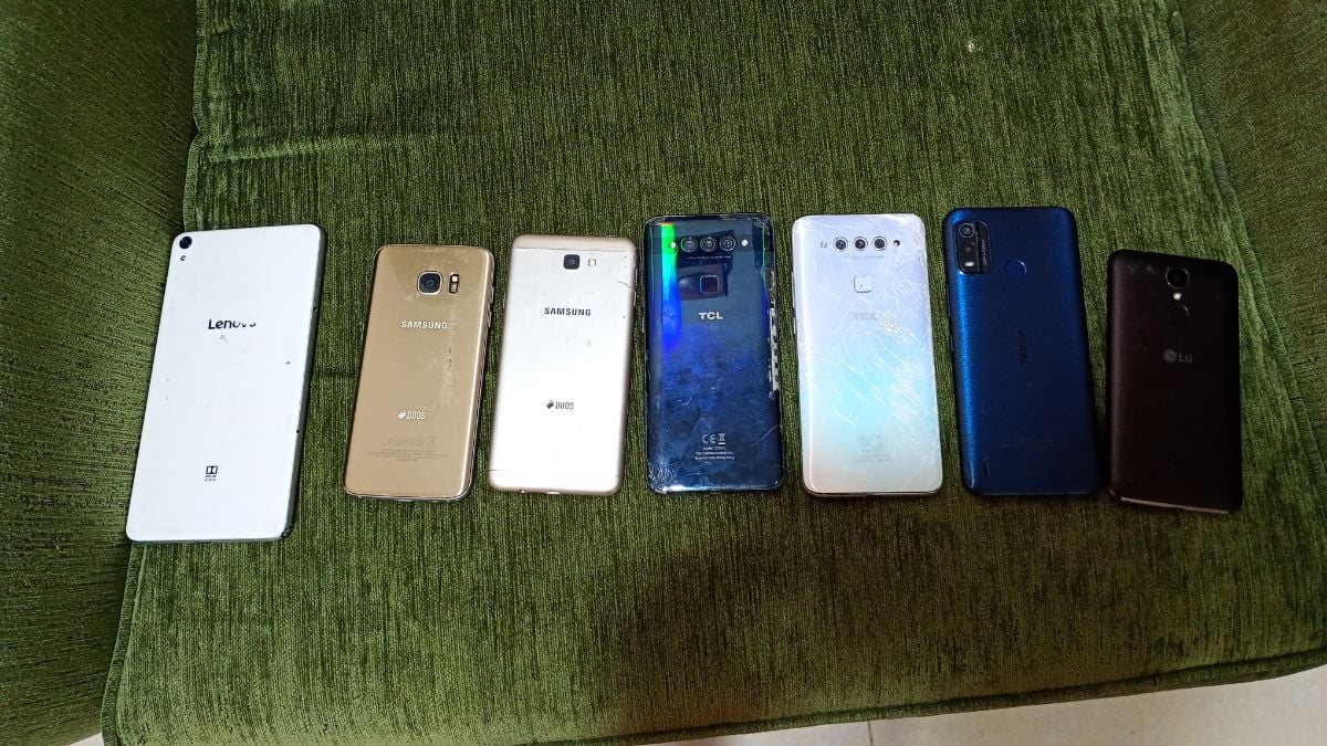 Used but not working various mobile phones for parts - Image 10