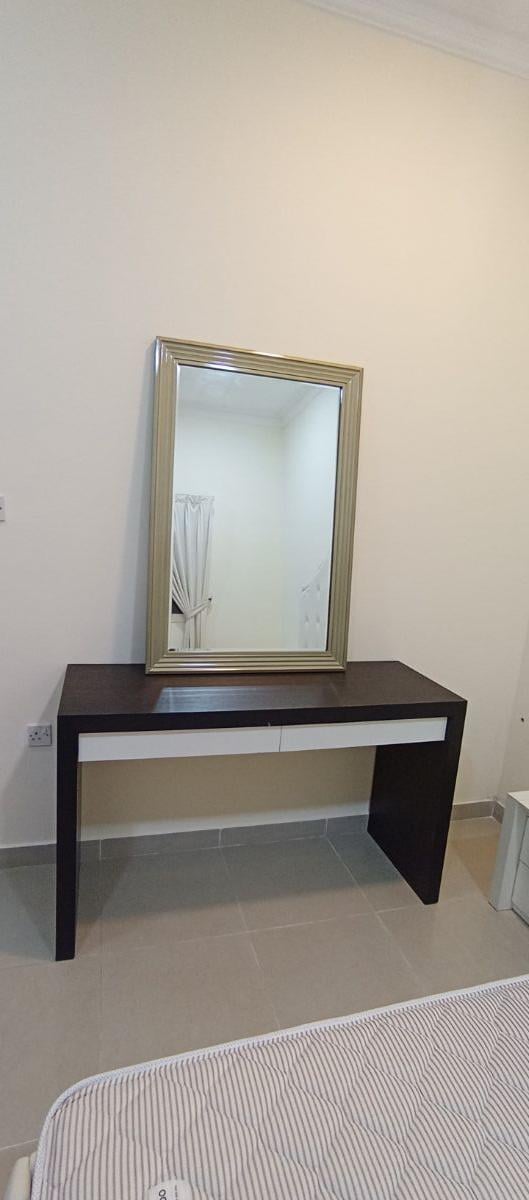 Qatar Airways Furniture available - Image 3
