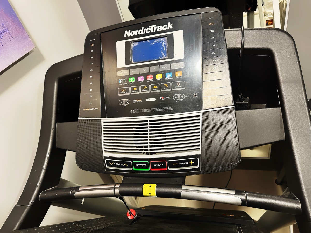 NordicTrack Treadmill - Image 4