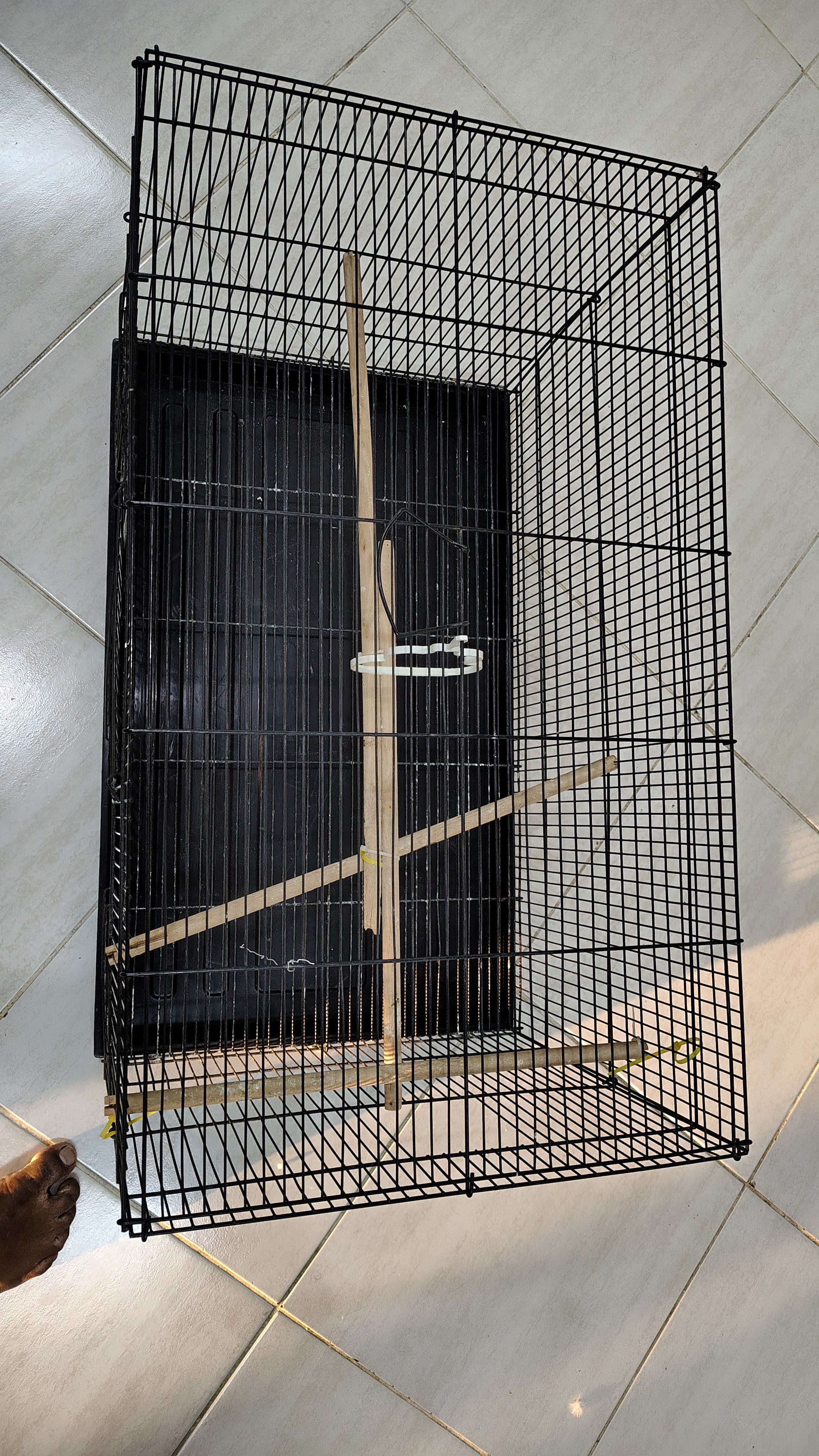 Neat & Clean bird cage for sale - Image 3