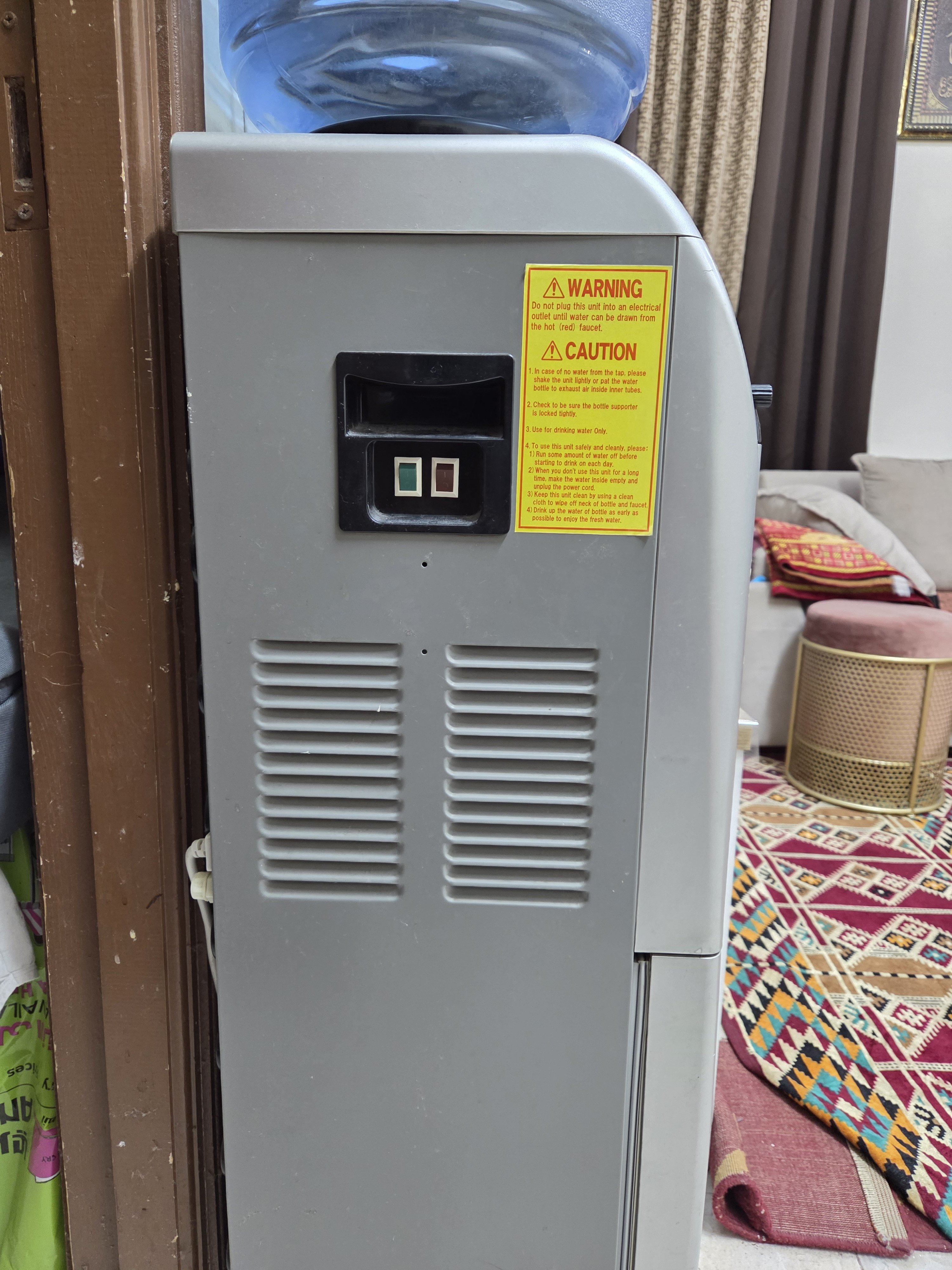 Water Dispensar Hitachi Brand - Image 3