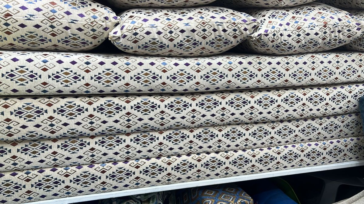 Carpet - Image 15