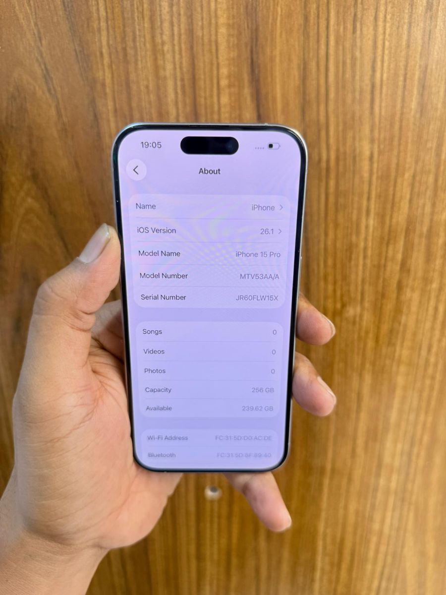 Iphone 15 pro netural titanium 256gb - Image 1