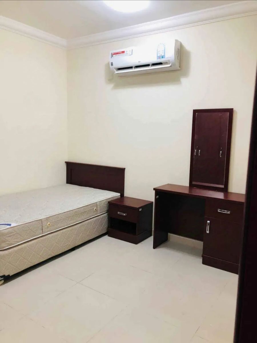 Qatar Airways Furniture available - Image 13