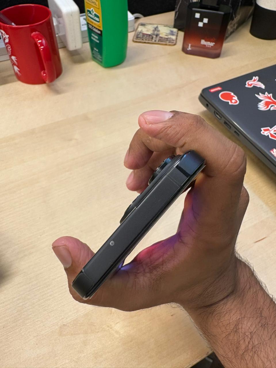 iPhone 16 Pro – 256GB – Black Titanium | Excellent Condition - Image 10