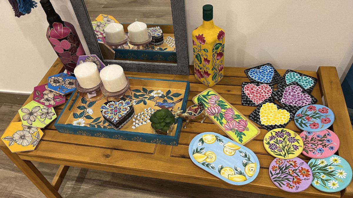 Hand painted home decor - Image 10