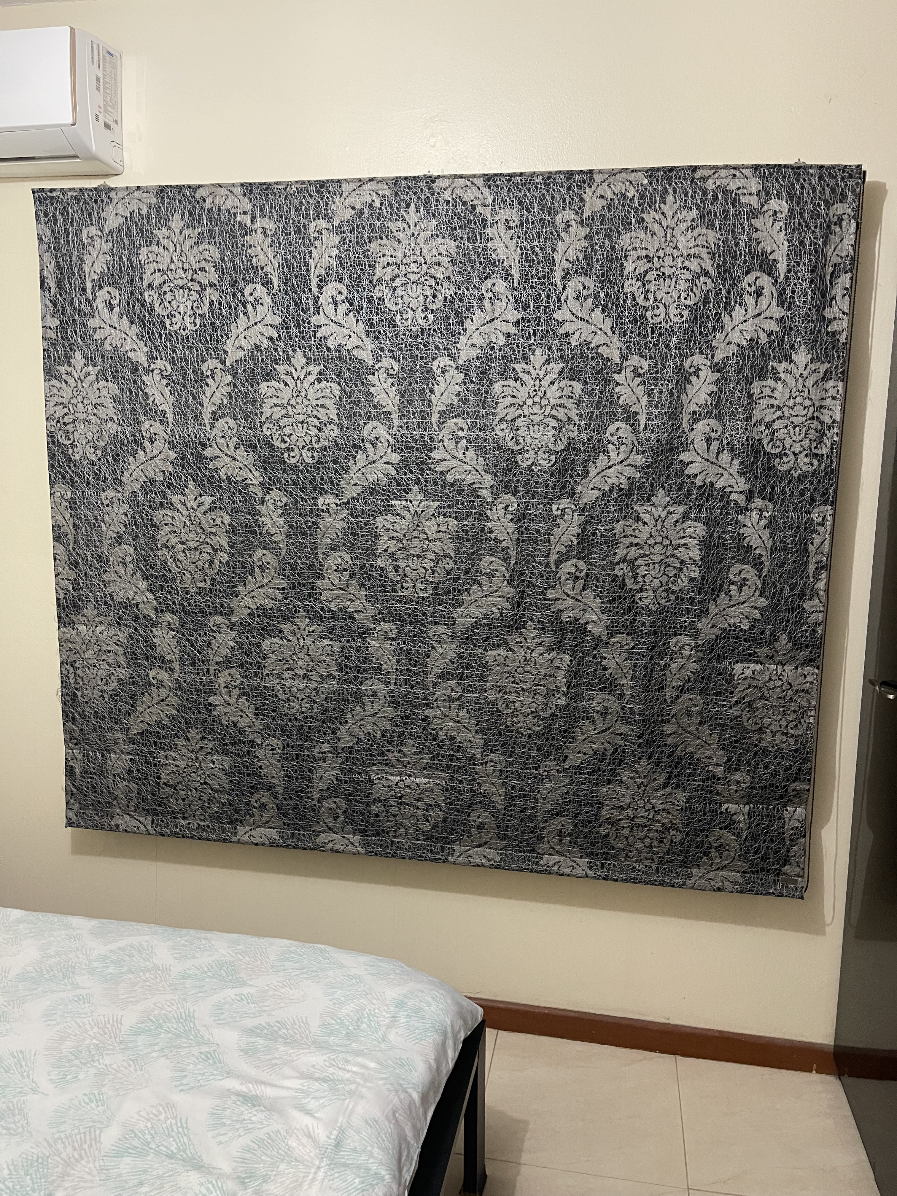3 curtains from Sedar - Image 1