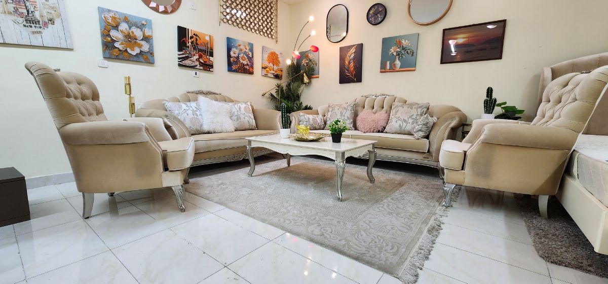 BELOONA CLASSIC SOFA SET - Image 4