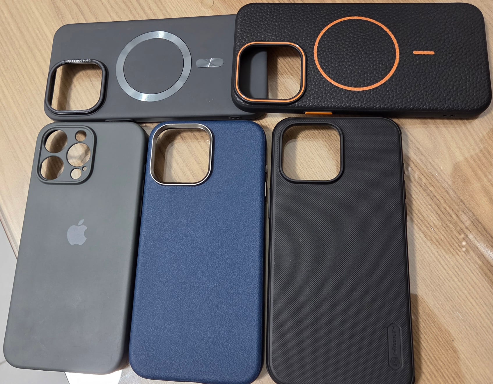iPhone 15 Pro Max cases - Image 1