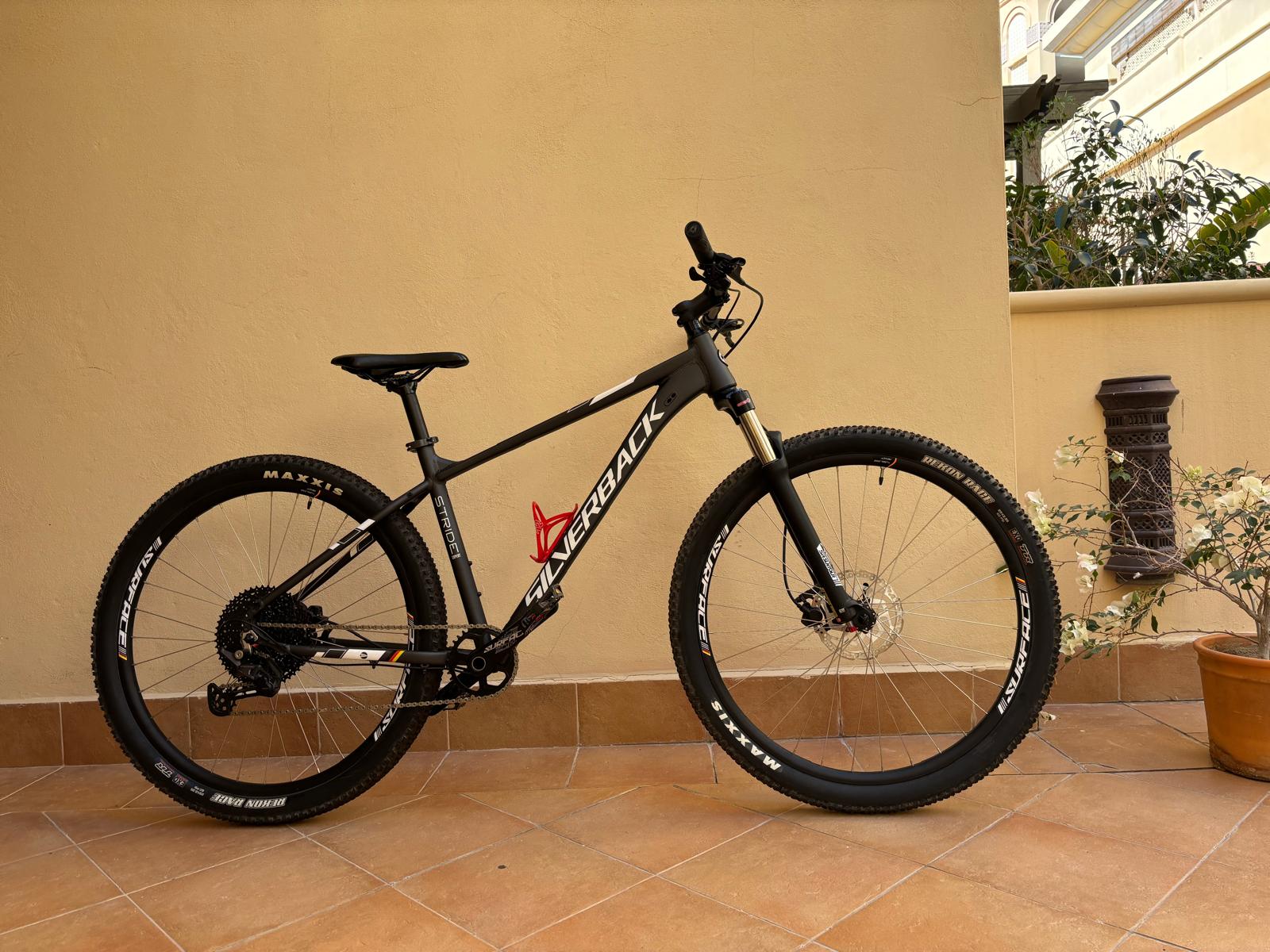 Silverback Stride Expert Mountain Bike - Image 1