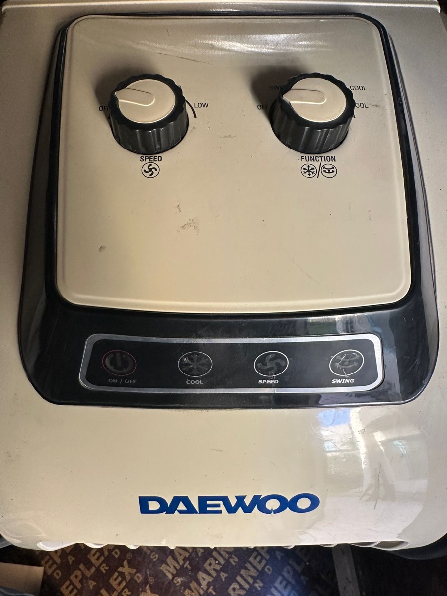 DAEWOO Outdoor AC unit - Image 4