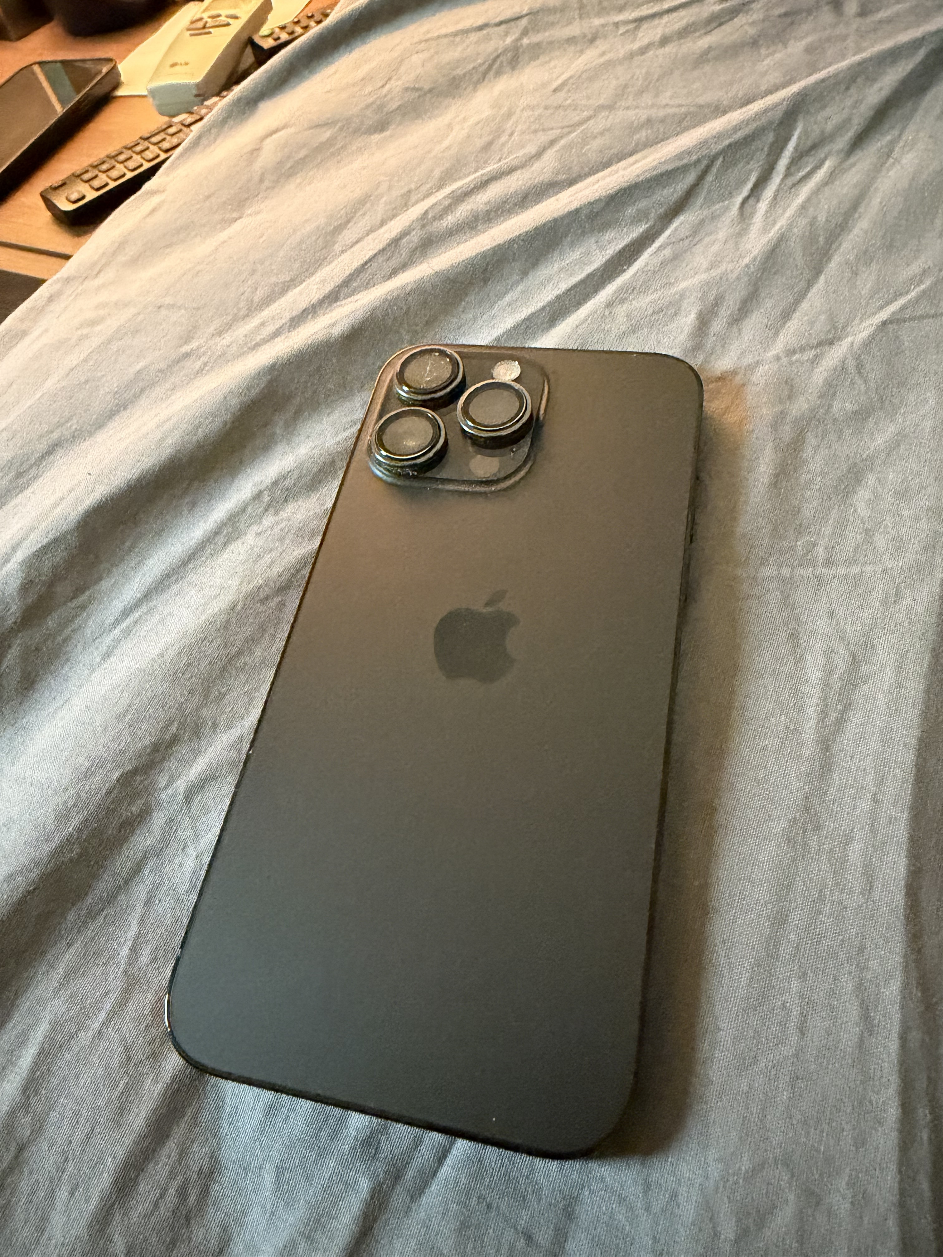 Iphone 14 pro max - Image 1