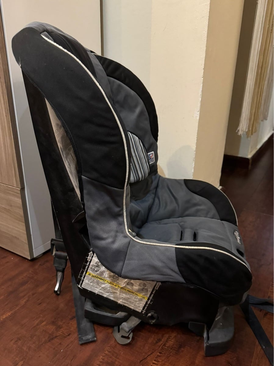 Child stroller and car seat - Image 2