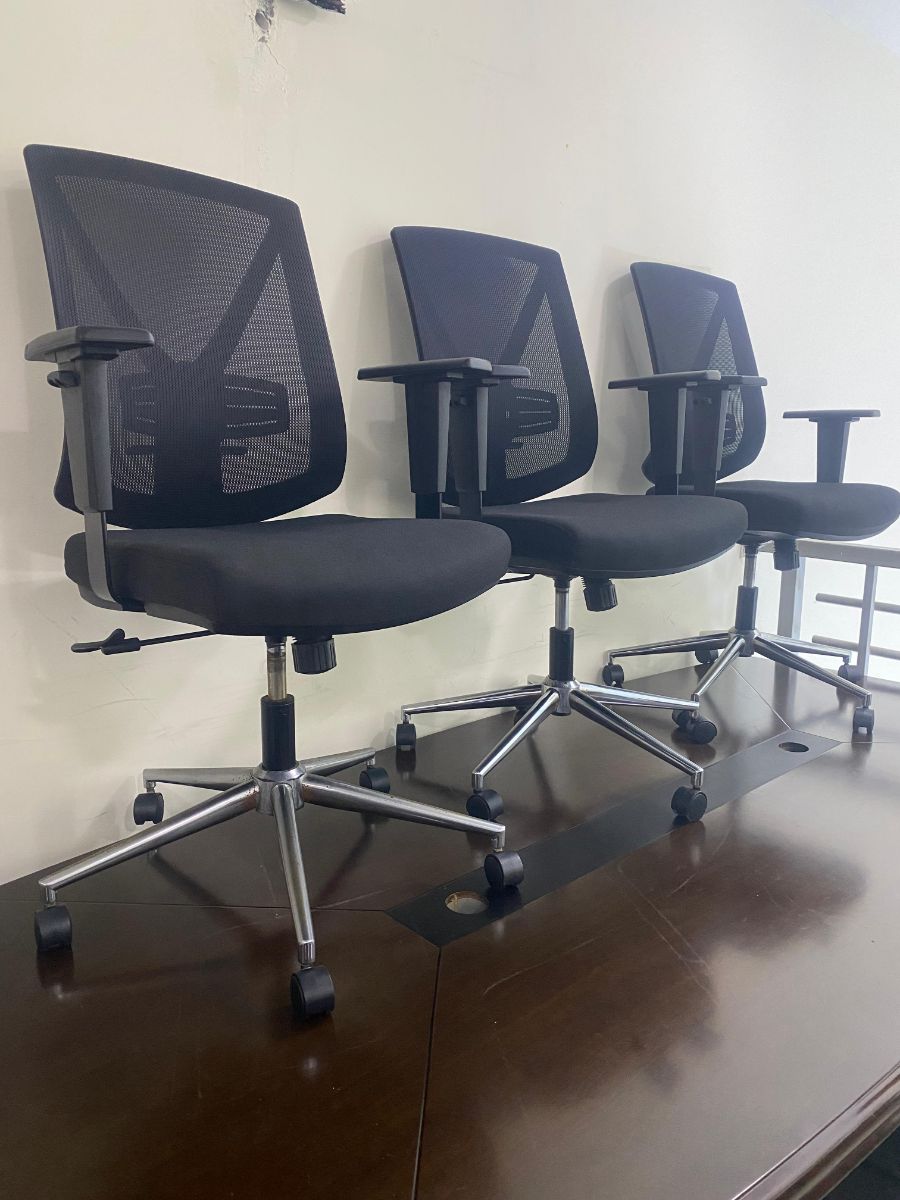 Used office furniture buy sell 66521286 - Image 18