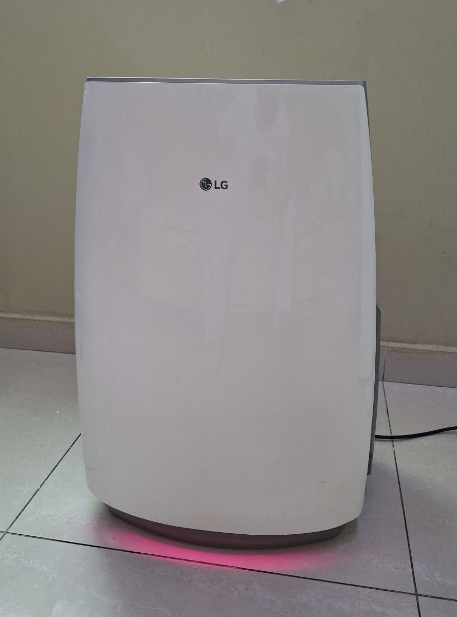 Lg airpurifier with humidifier function + free delivery - Image 9