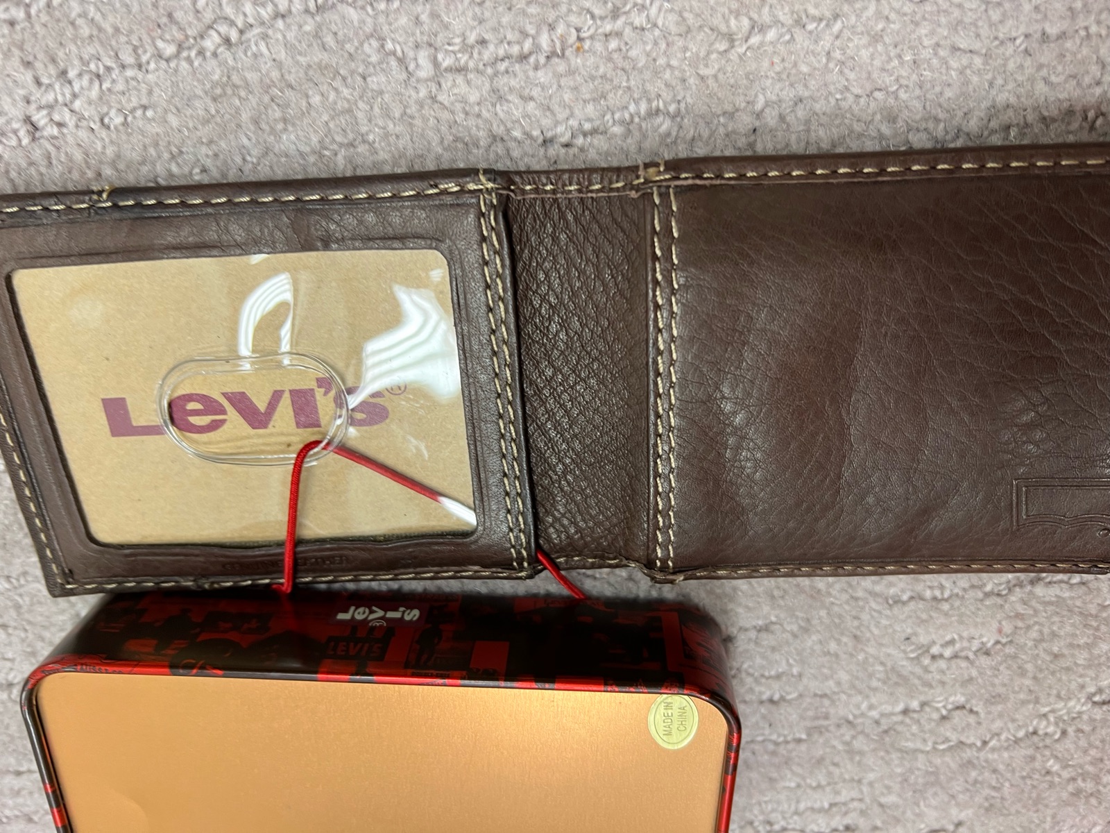 محفظة LEVIS جديدة - Image 7