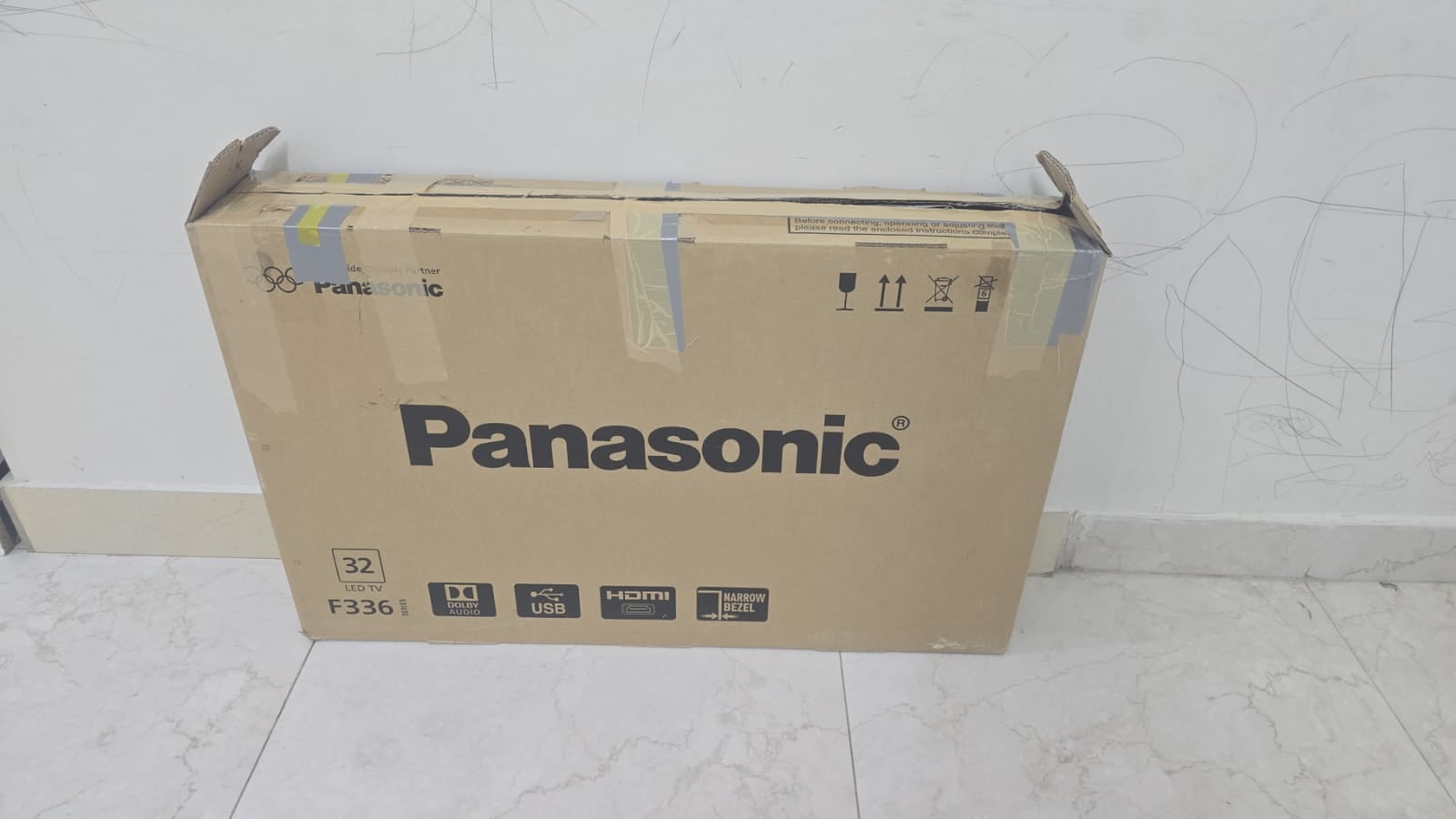 Panasonic 32 GB TV for Urgent Sale - Rarely used - Image 2