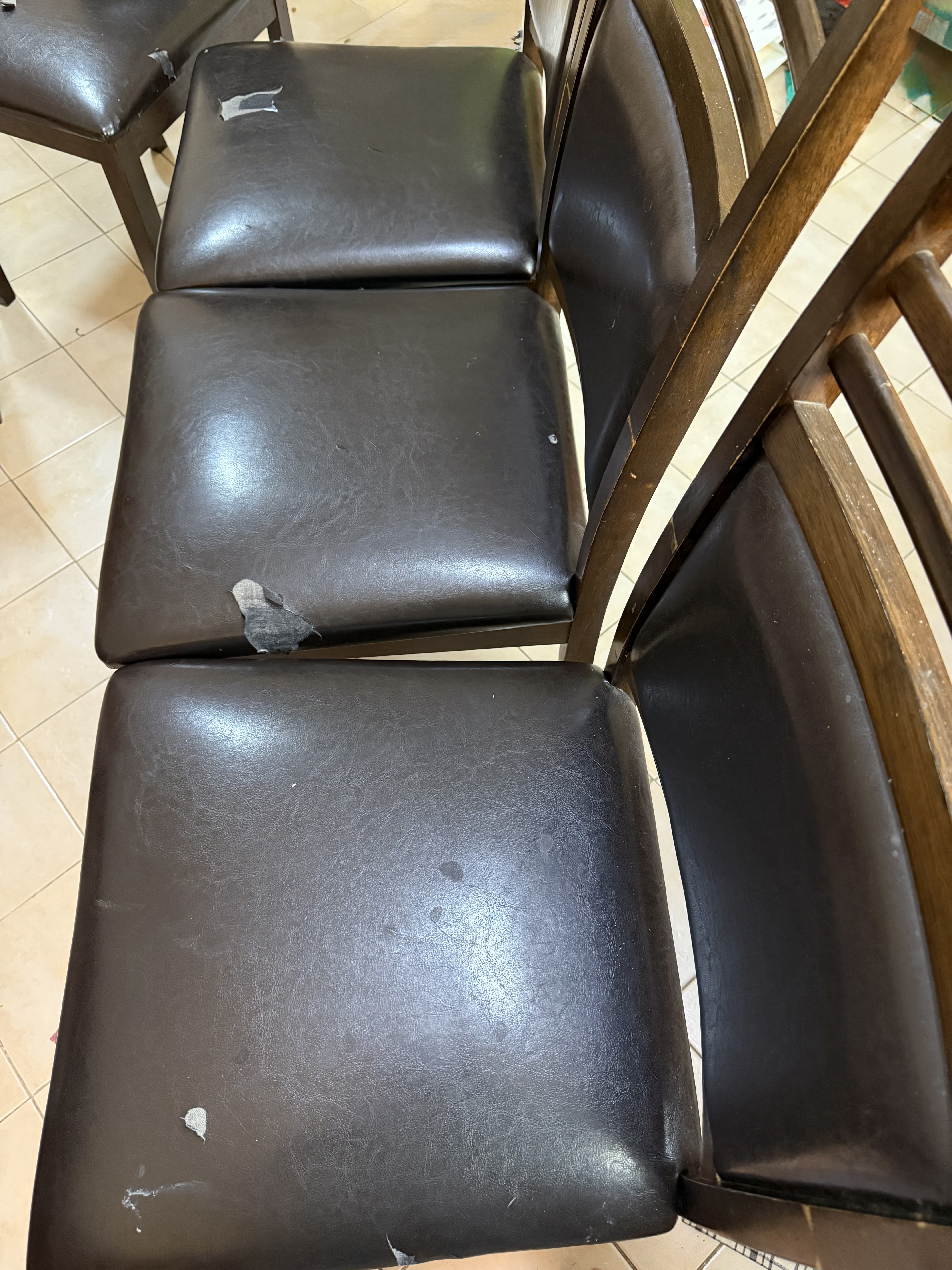 Home center ding table + 6 chairs  - Image 2