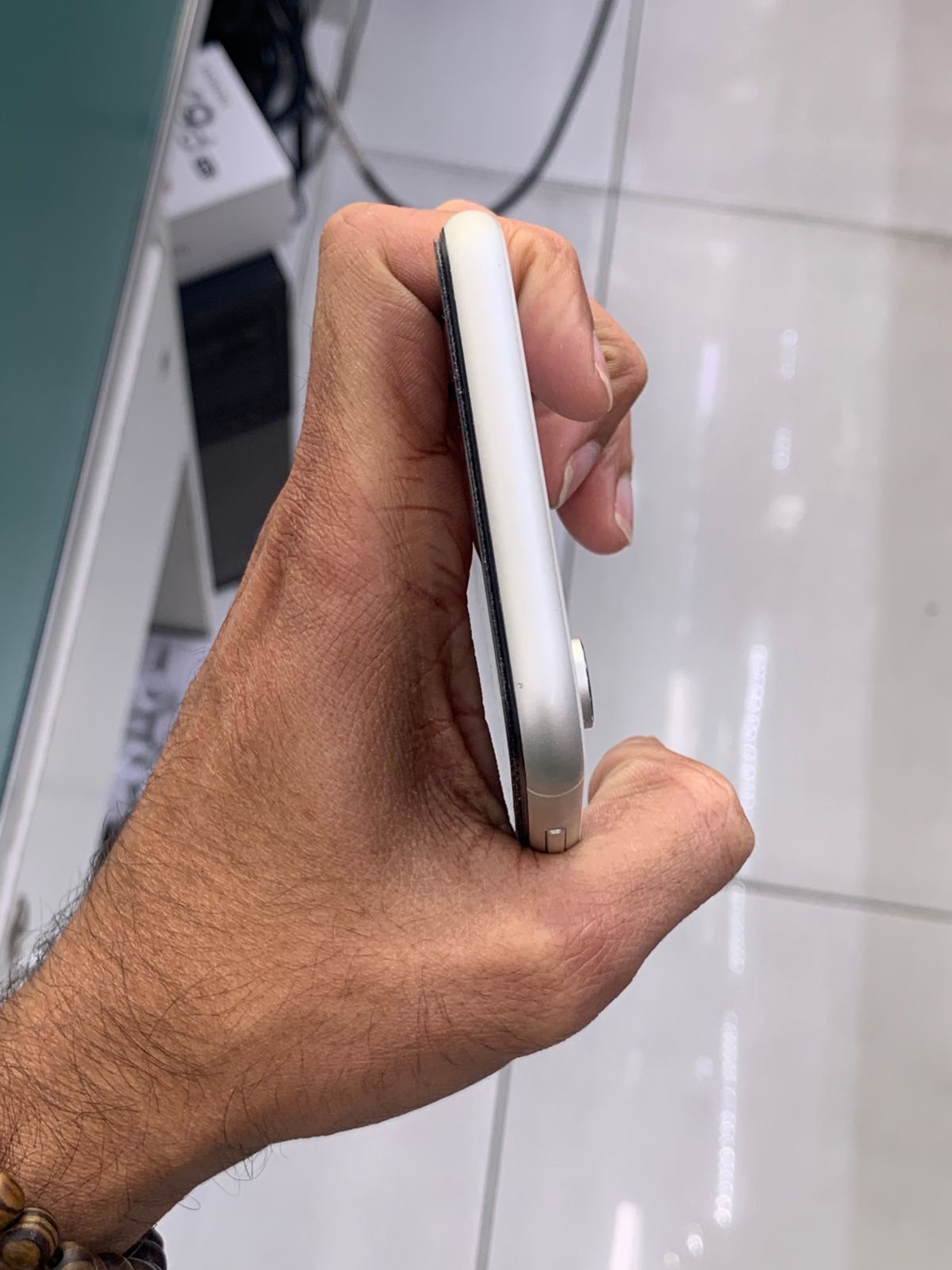 iPhone XR 128 Gb - - Image 3