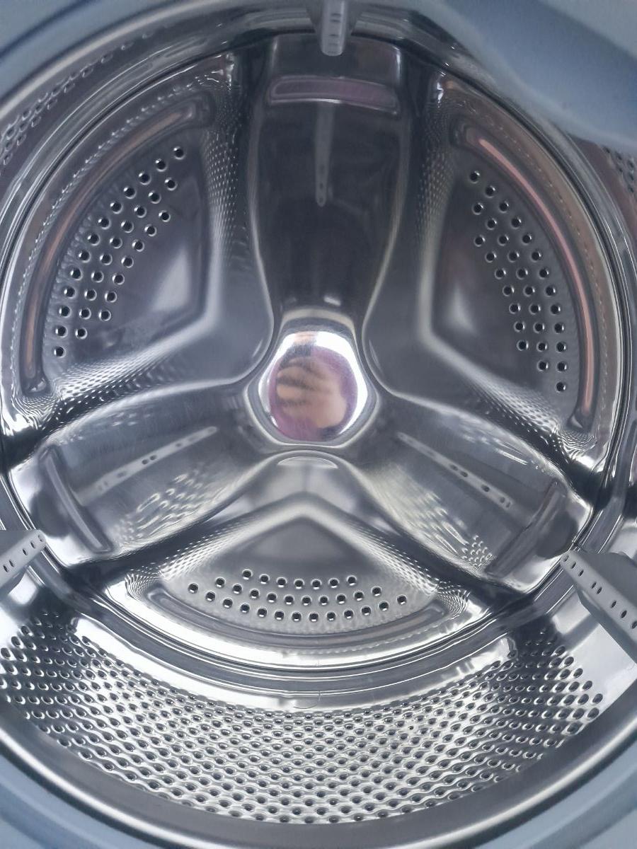 Sharp 6kg washing machine for sale contact my WhatsApp sms 33809739 - Image 4