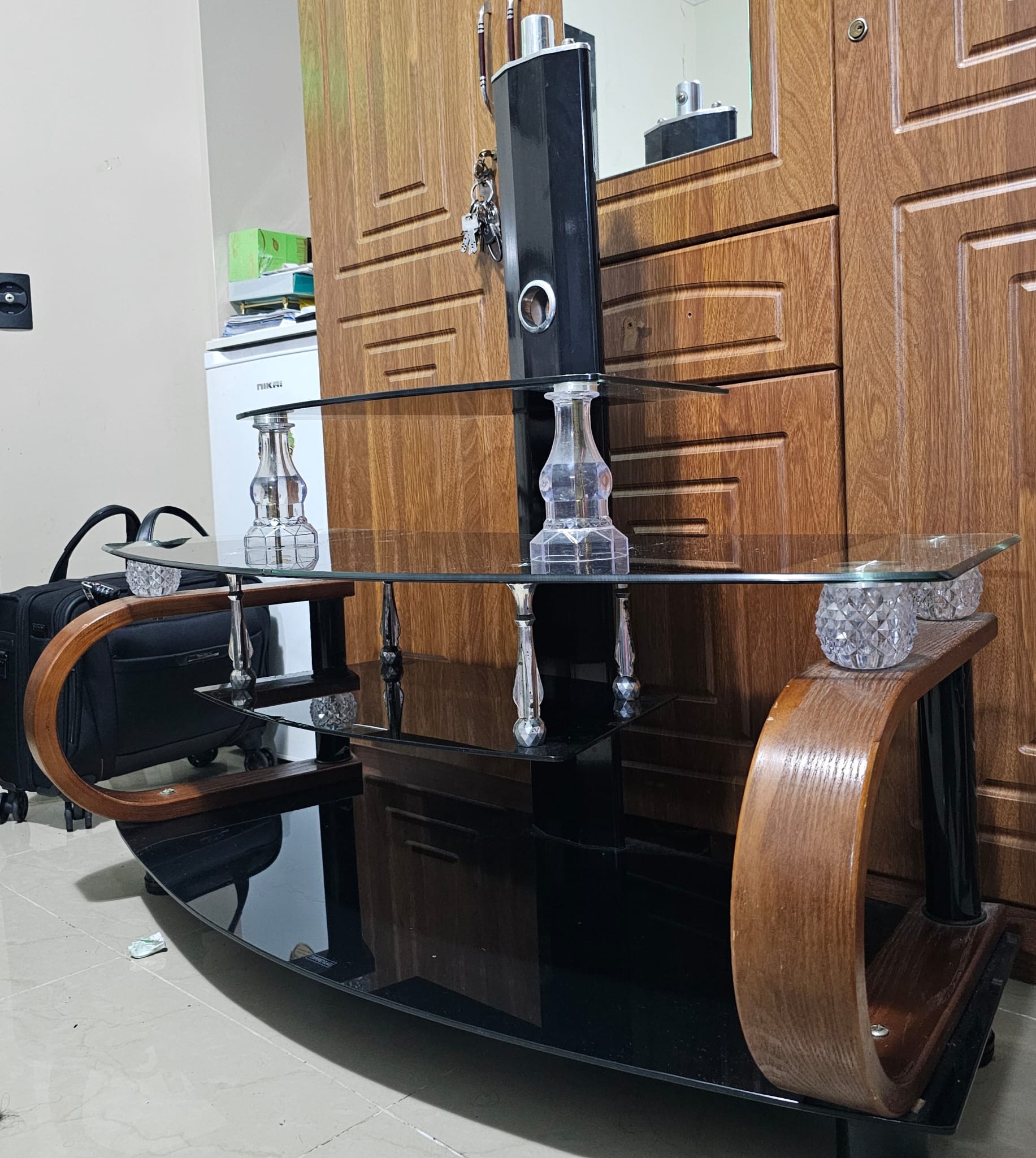 TV stand for sale - Image 1