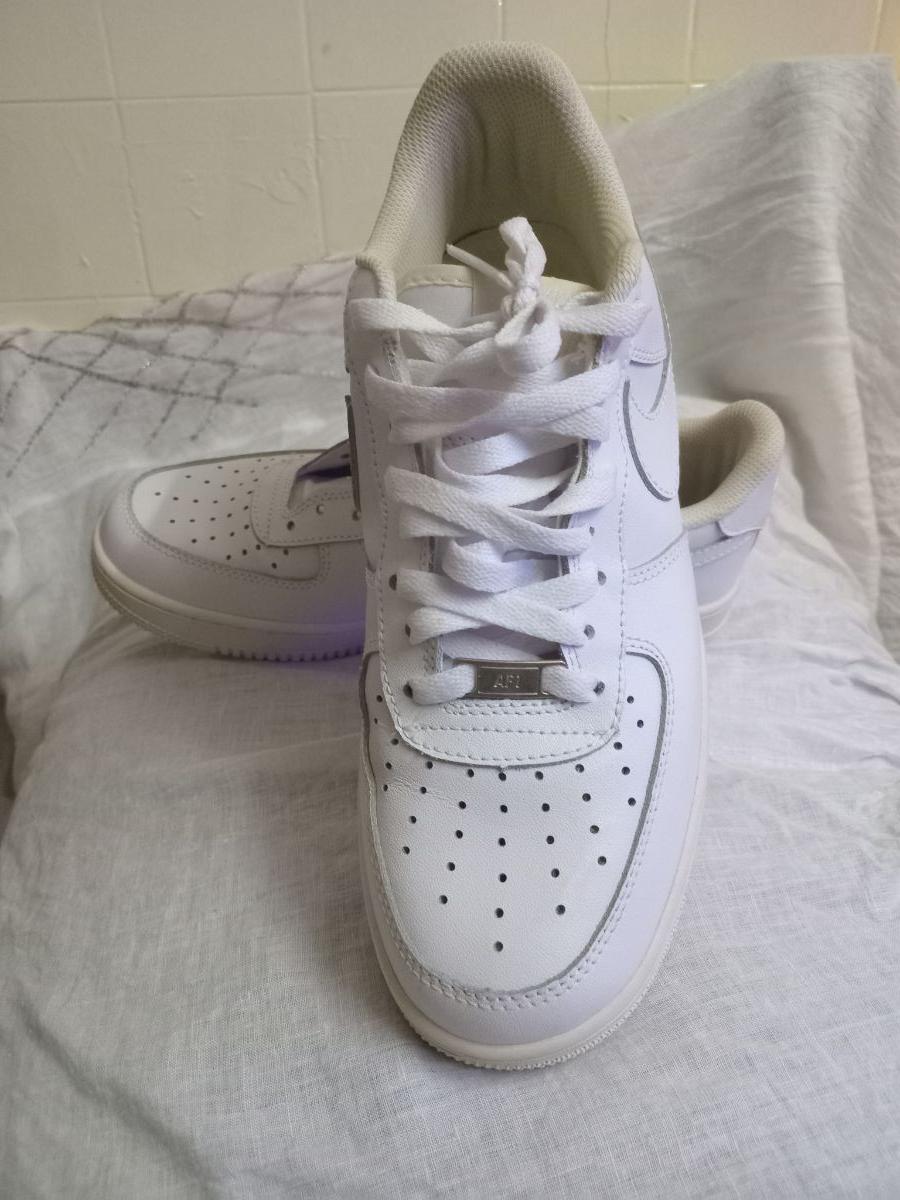 Nike - Image 7