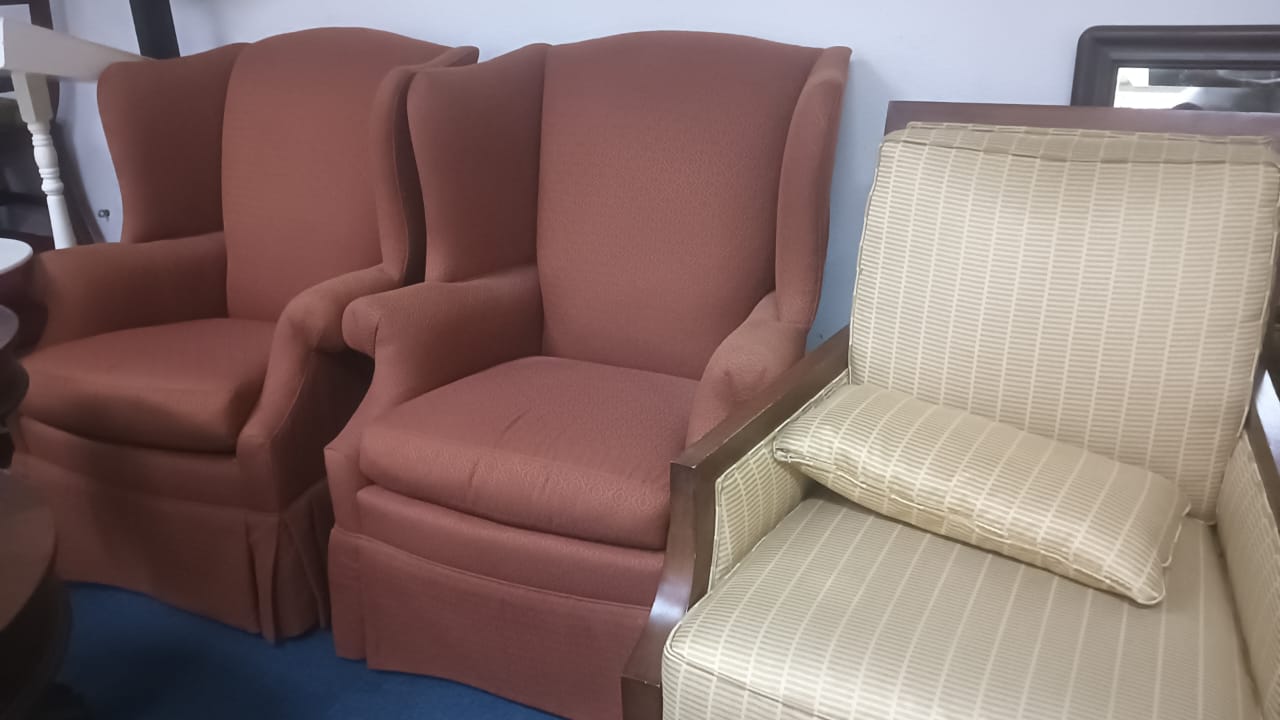 Sofa, Chairs, Bed lamp, Microwave oven and Air Purifier  for SALE - Image 6
