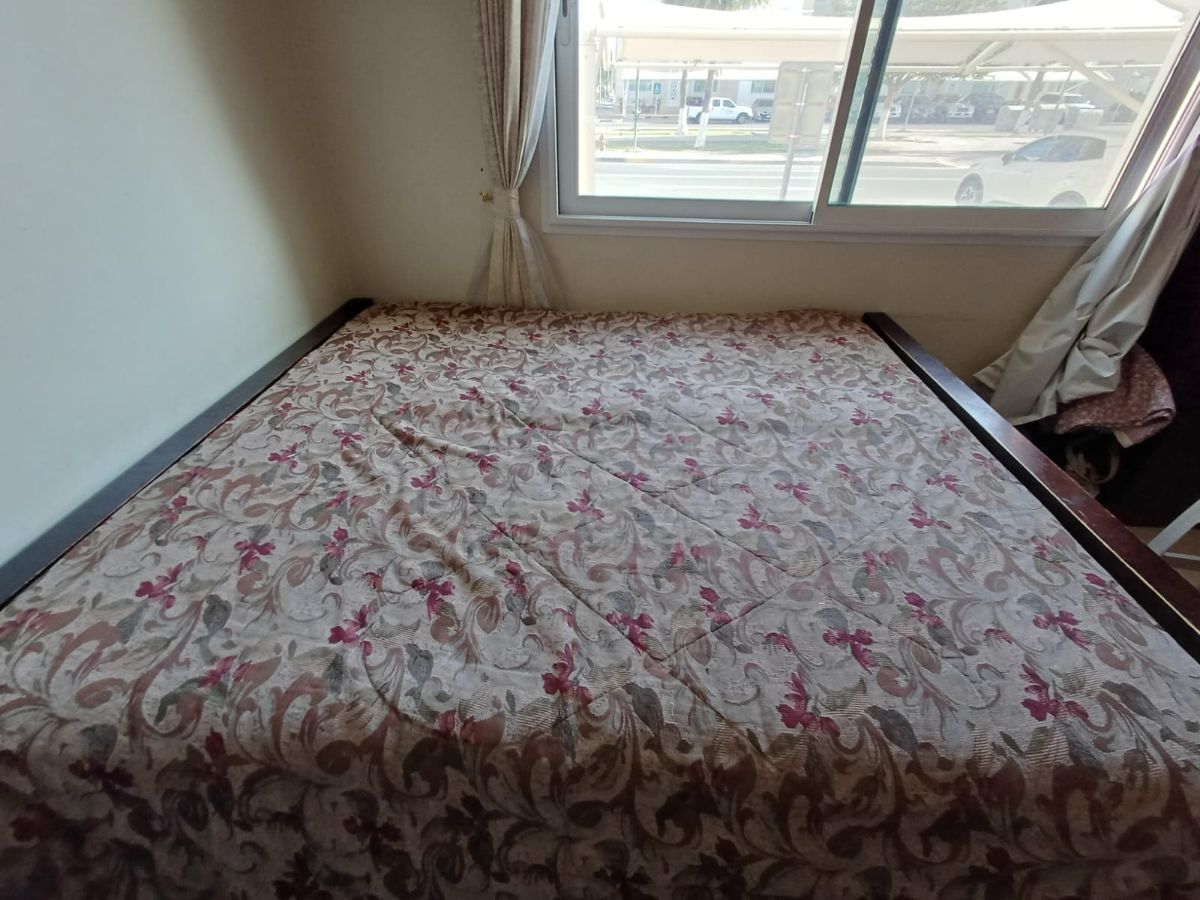 Household items - Image 4