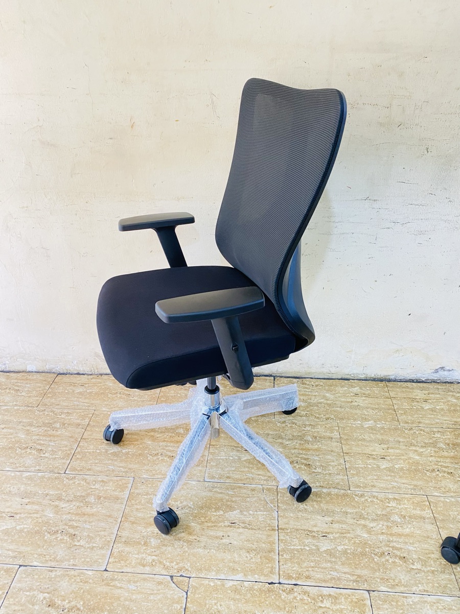 Used Herman millar chairs for sale-55483052 - Image 17