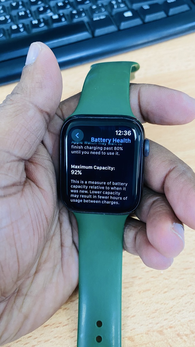 Apple watch series6 (44mm Gps) - Image 2