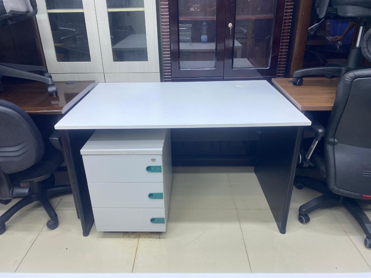 Used office desk study table metting table reception workstation sofa buy sell 33270617 - Image 7