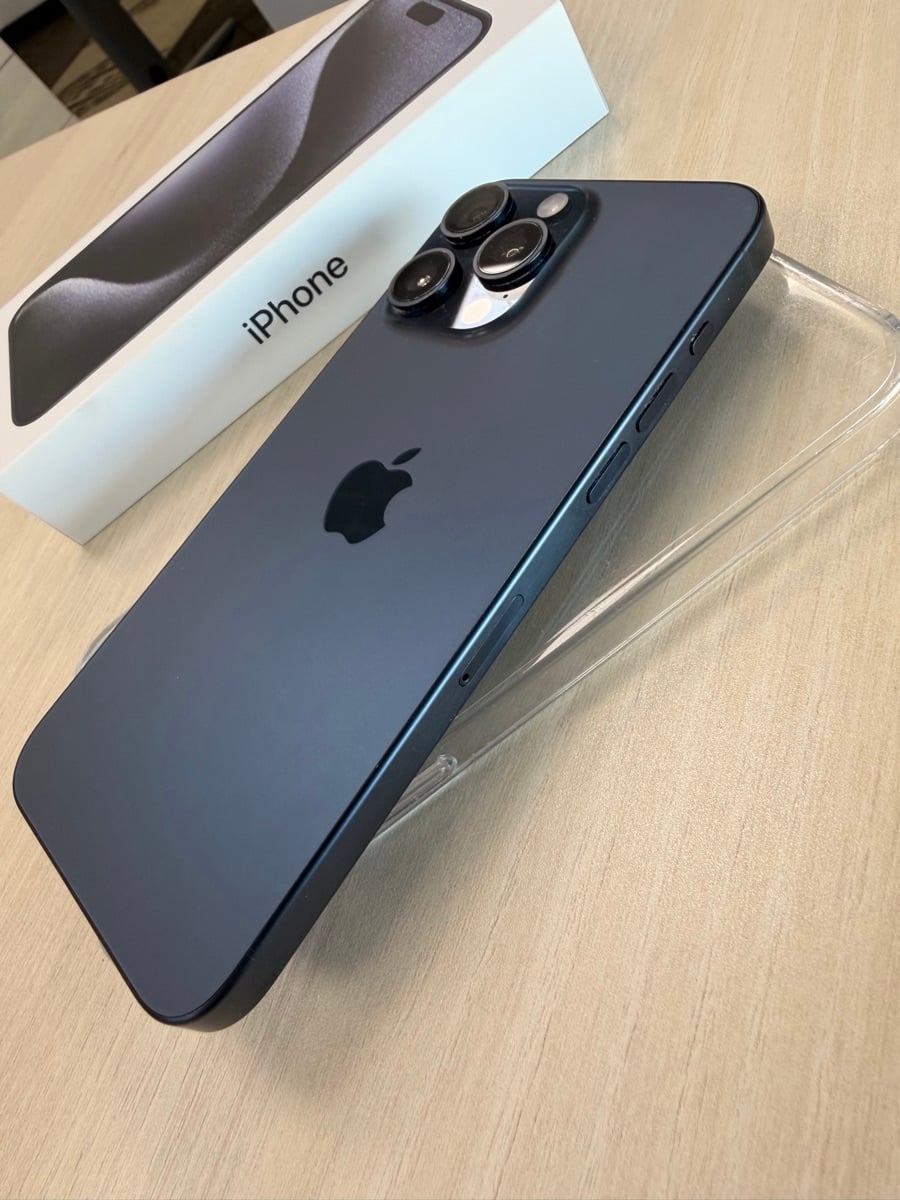 Iphone 15 Pro Max - Image 1