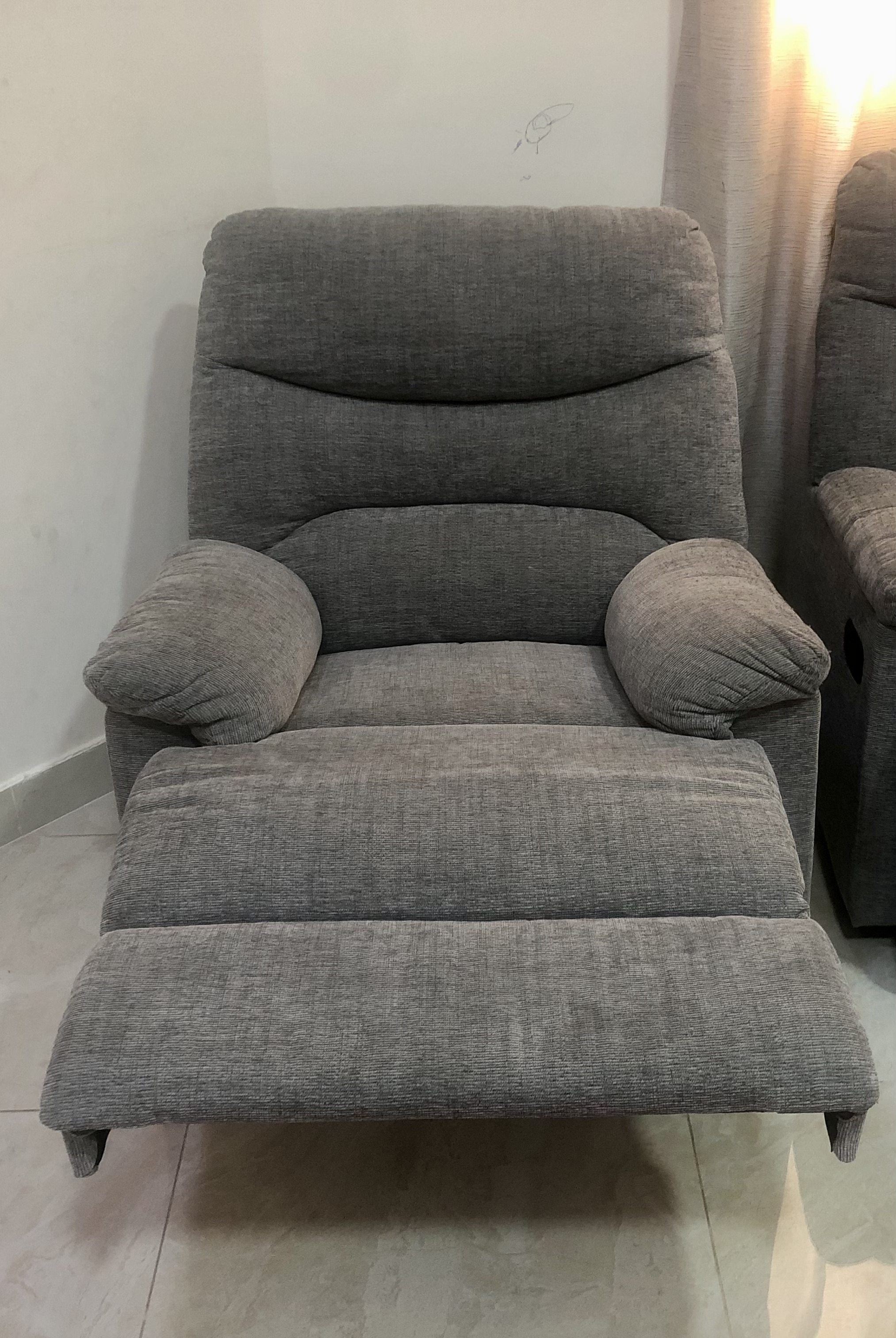  Recliner sofa set 3+2+1 (almost like new) - Image 7